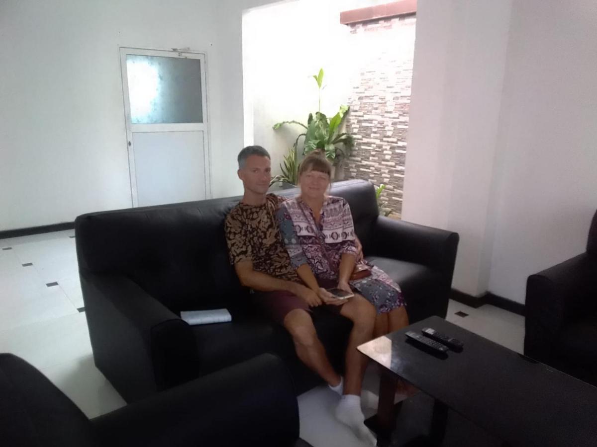 Vidushi Home Minuwangoda Luaran gambar