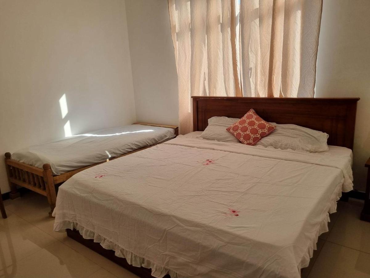 Vidushi Home Minuwangoda Luaran gambar