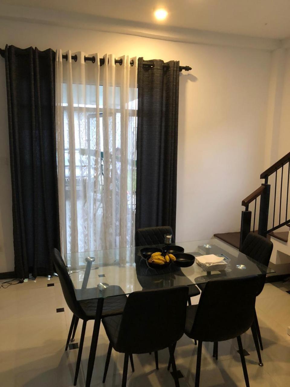 Vidushi Home Minuwangoda Luaran gambar